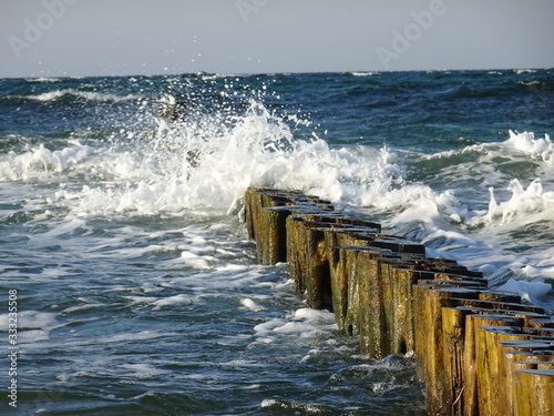 Wellenbrecher am Ostseestrand - Kühlungsborn