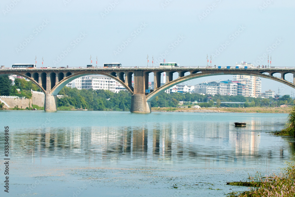 Fototapeta premium cityscape in summer