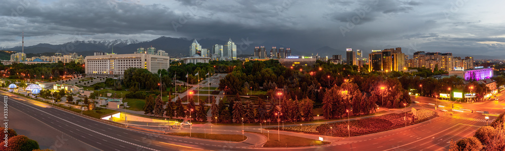 Obraz premium Allphotokz Republic Square 20150531 3850 D810 PS