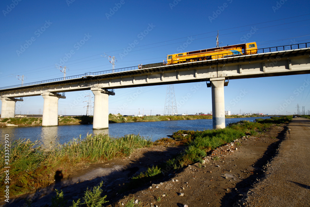 Elevated bridge concrete structure Elevated bridge concrete structure
