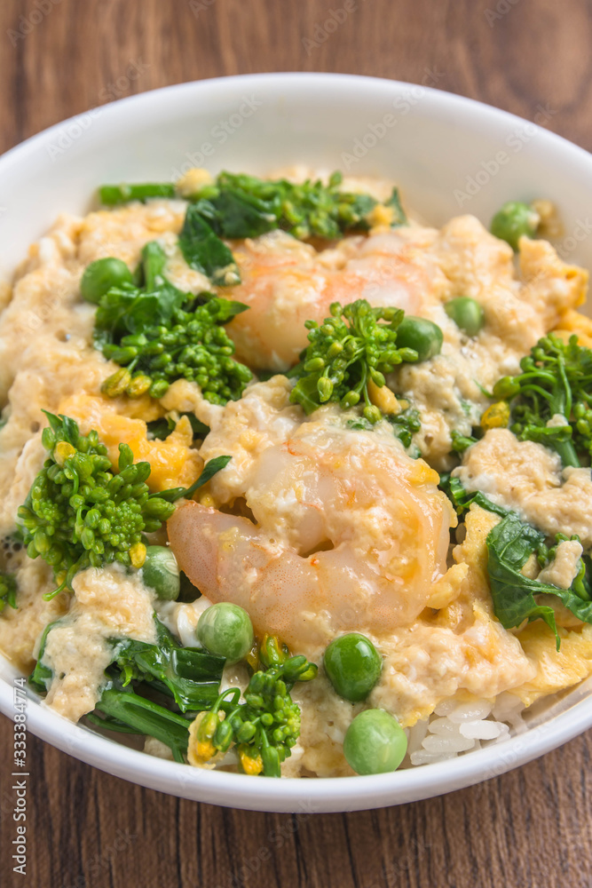 菜の花と海老の卵とじ丼 菜の花と海老の卵とじ丼