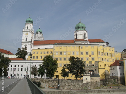 Passau alte Residenz Innkai mit Inn photo