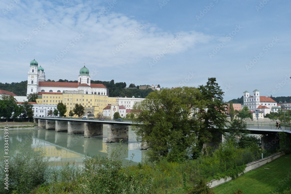 Barocke Architektur und Stadtbild Drei-Flüsse-Stadt Passau