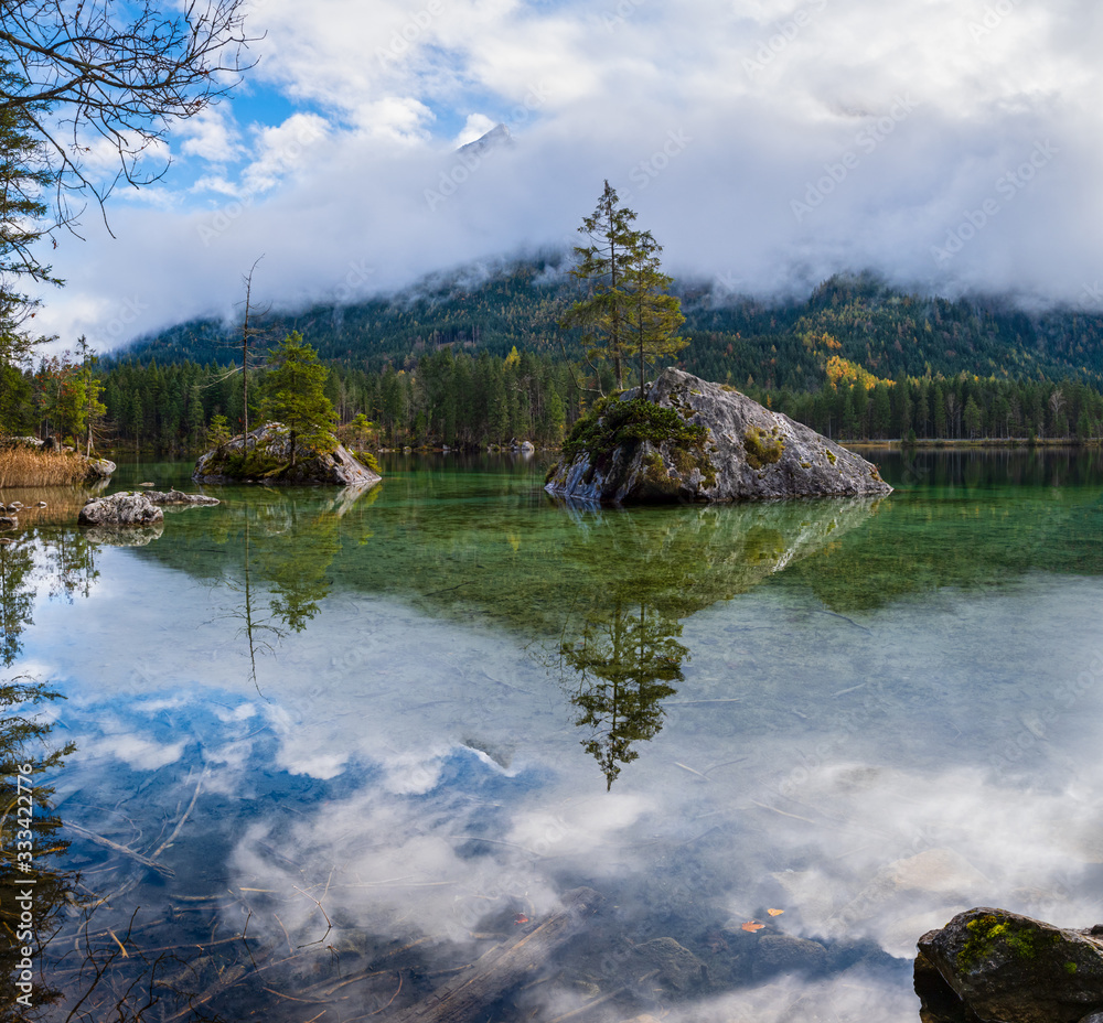 Naklejka premium Mountain alpine autumn lake Hintersee, Berchtesgaden national park, Deutschland, Alps, Bavaria, Germany.
