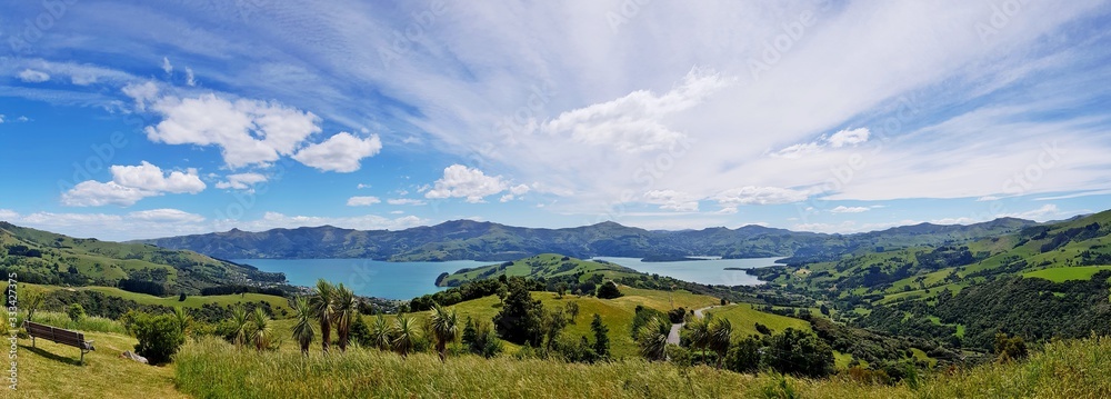 Obraz premium Panorama of Akaroa Bay Banks Peninsula New Zealand