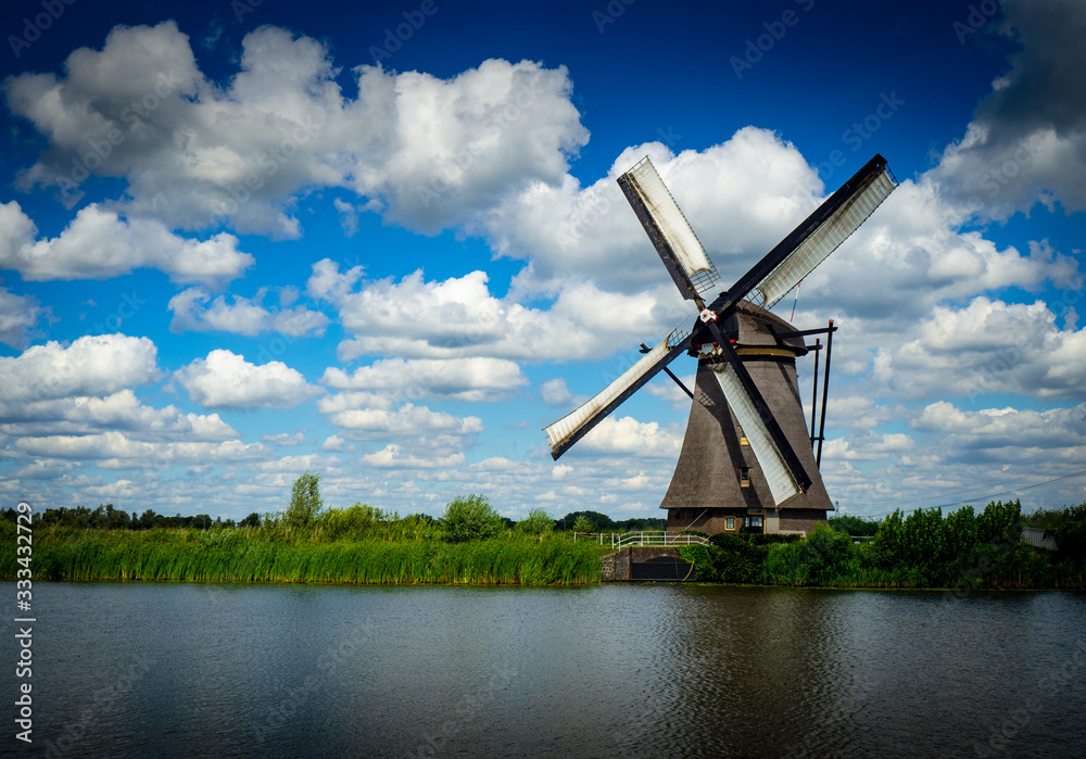 Windmills at Kinderdijk the Netherlands Windmills at Kinderdijk the Netherlands