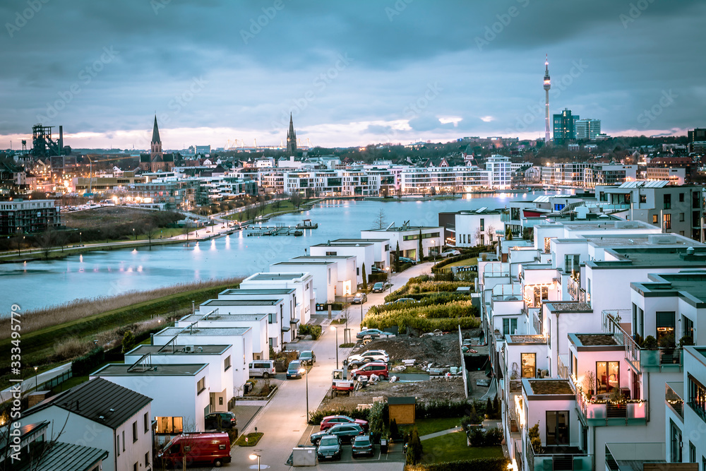Obraz premium Ruhrgebiet Nachts 