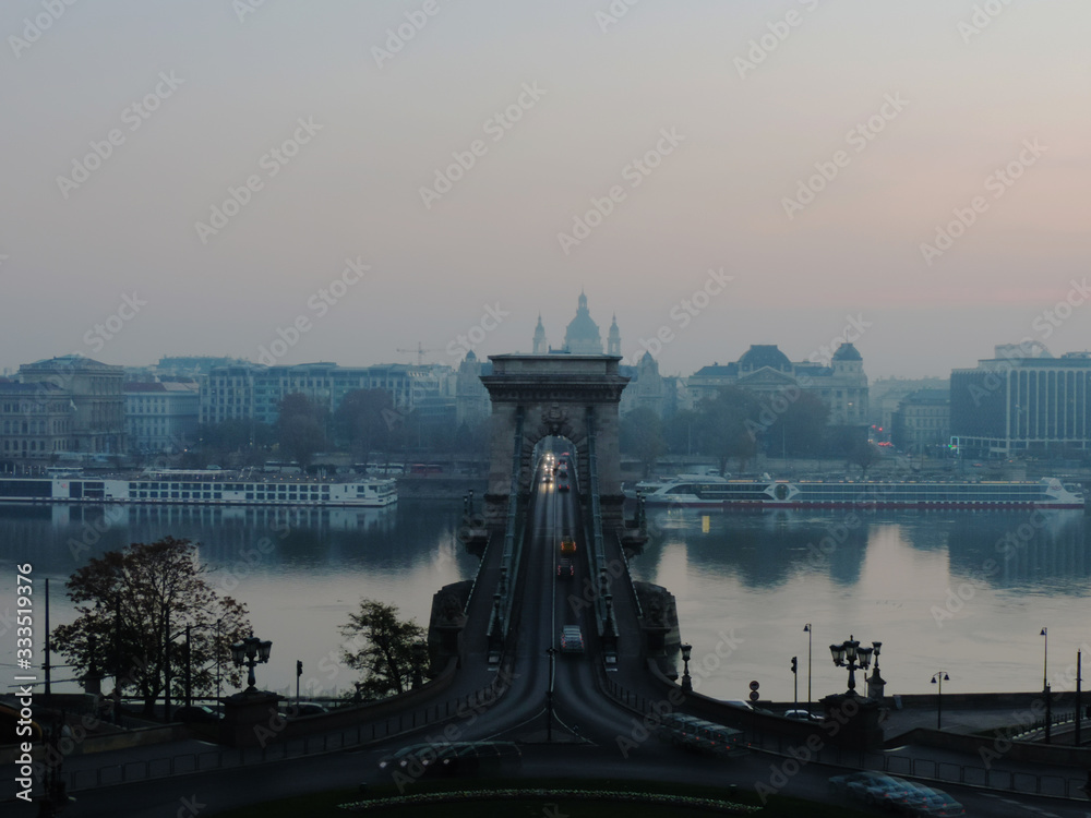 Ponte delle catene all'alba, Budapest