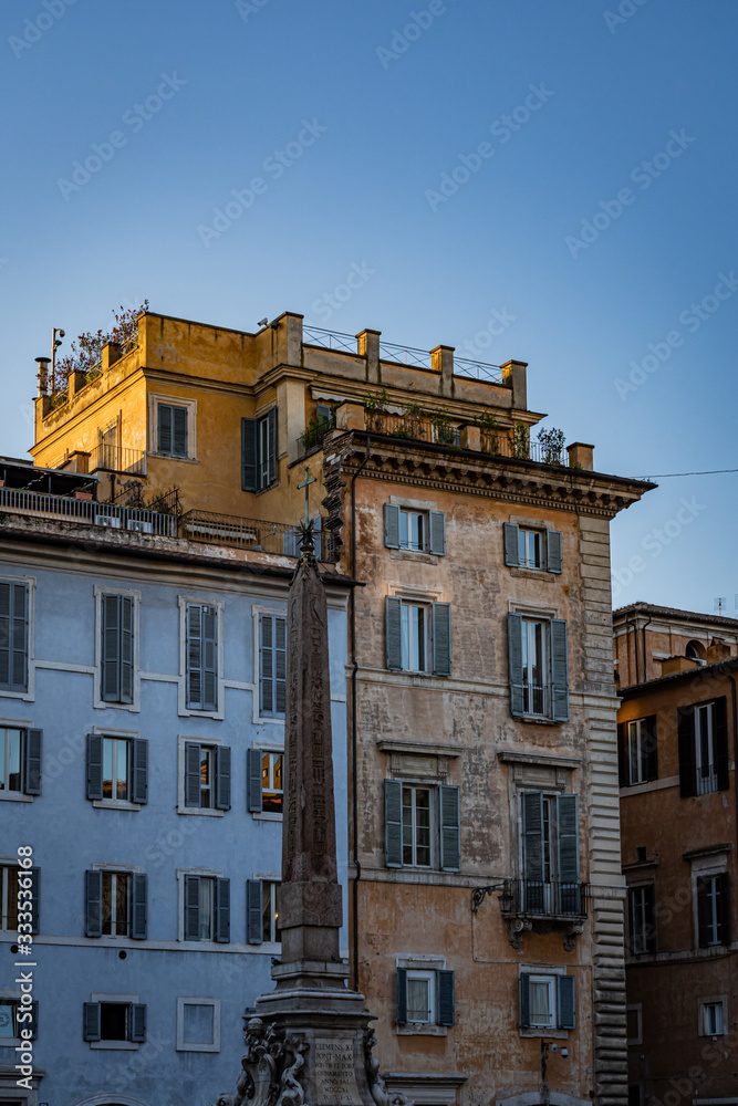 Fototapeta premium The beautiful city of Rome, Italy