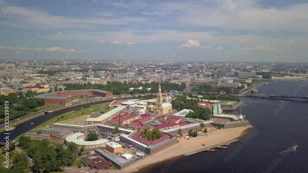 The city of St. Petersburg view of the Peter and Paul Fortress on Neva ships go The city of St. Petersburg view of the Peter and Paul Fortress on Neva ships go
