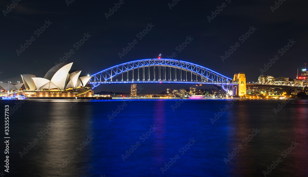 Naklejka premium Sydney Harbour Bridge at night, Vivid Sydney, Australia