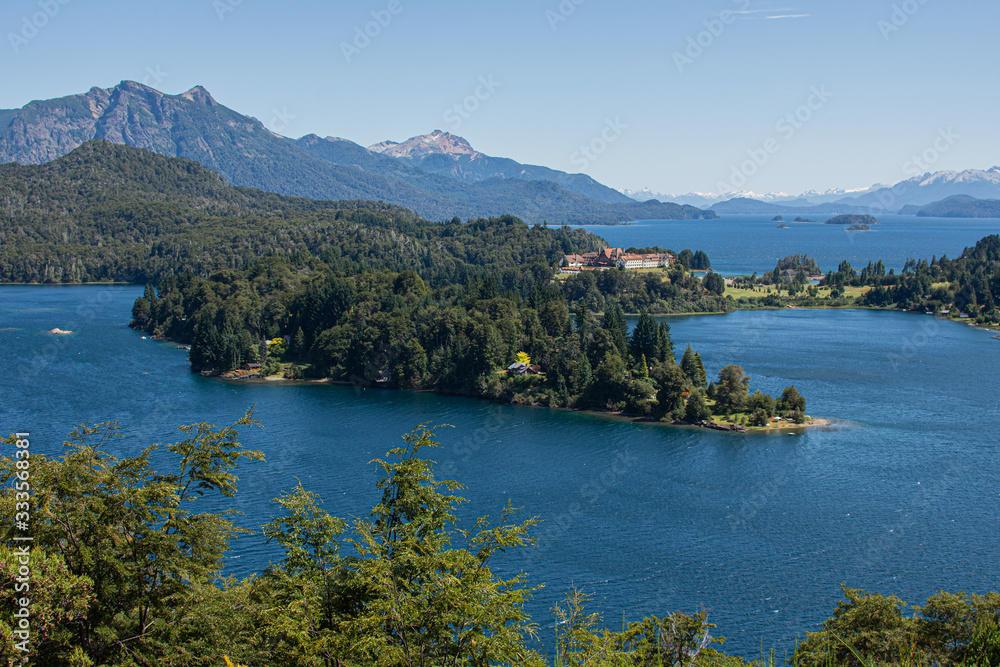 beatifull panoramic, lake lacar	