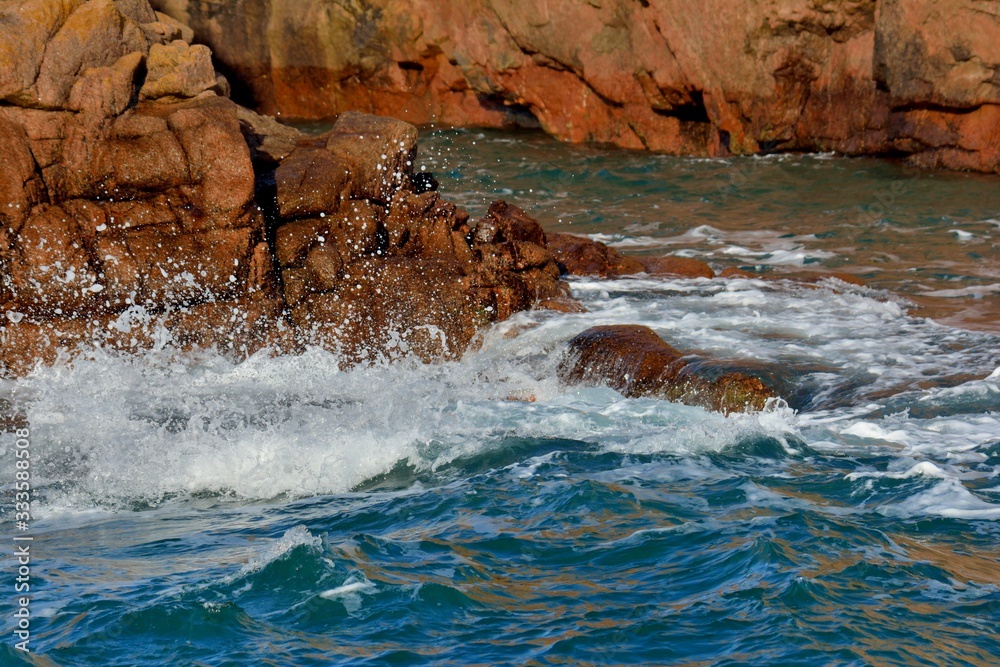 Obraz premium Beautiful view of the pink granite coast during storm in Brittany. France