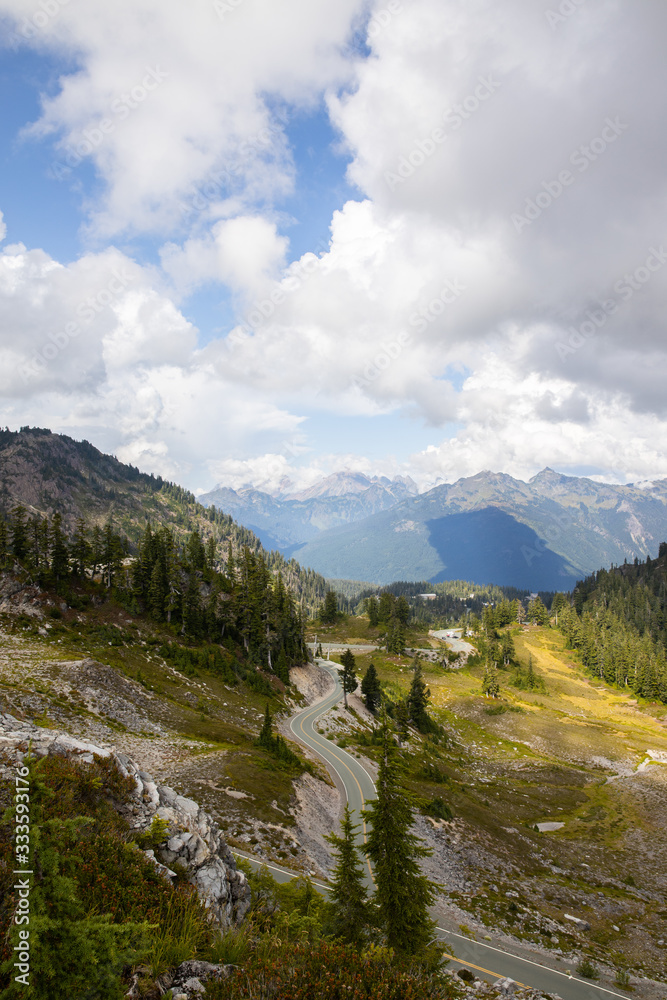 Fototapeta premium A road through the mountains 