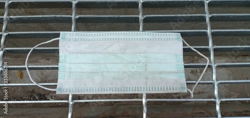 Mask safety bacteria and virus