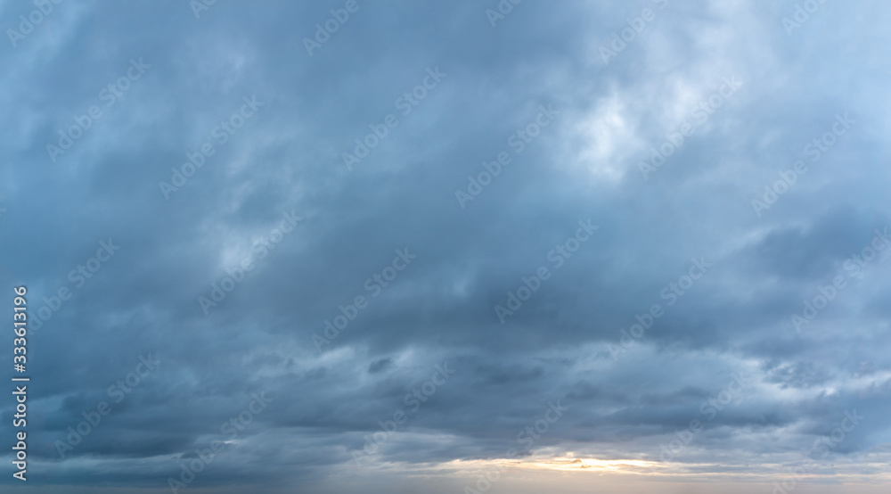 Fototapeta premium Fantastic clouds at sunrise
