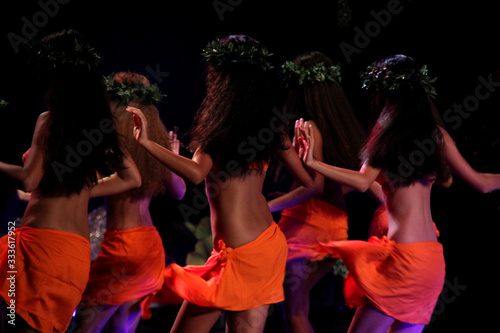 Fotografía Tahitian dancers from Tahiti
