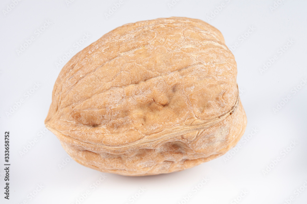 italians walnuts