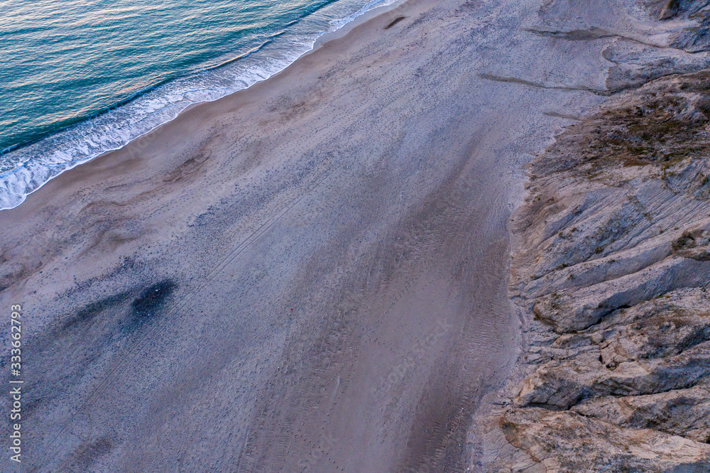 Fototapeta premium Küstenlandschaft aus der Vogelperspektive