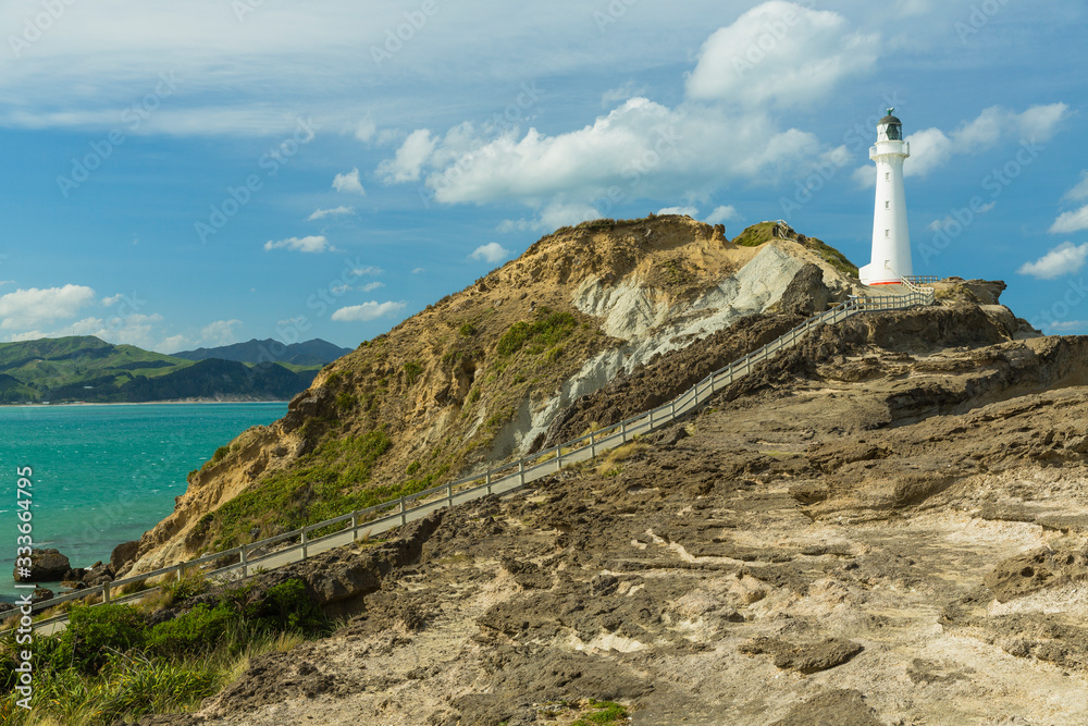 ニュージーランド　ワイララパのキャッスルポイントの灯台