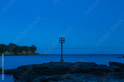ニュージーランド　オークランド地方のリーの海岸の夜景 photo