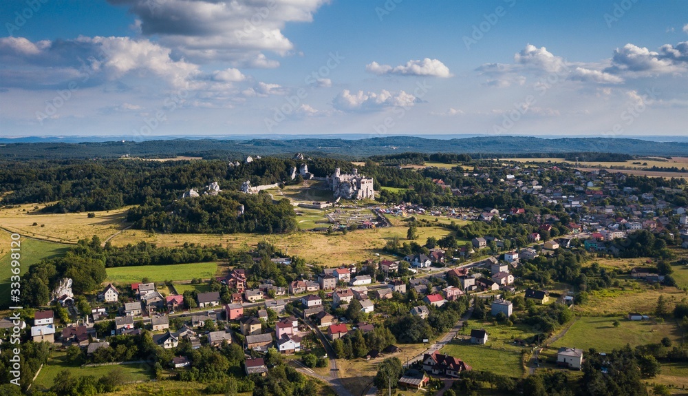 Ogrodzieniec Castle Jura Cracow Czestochowa Silesia Poland Town 