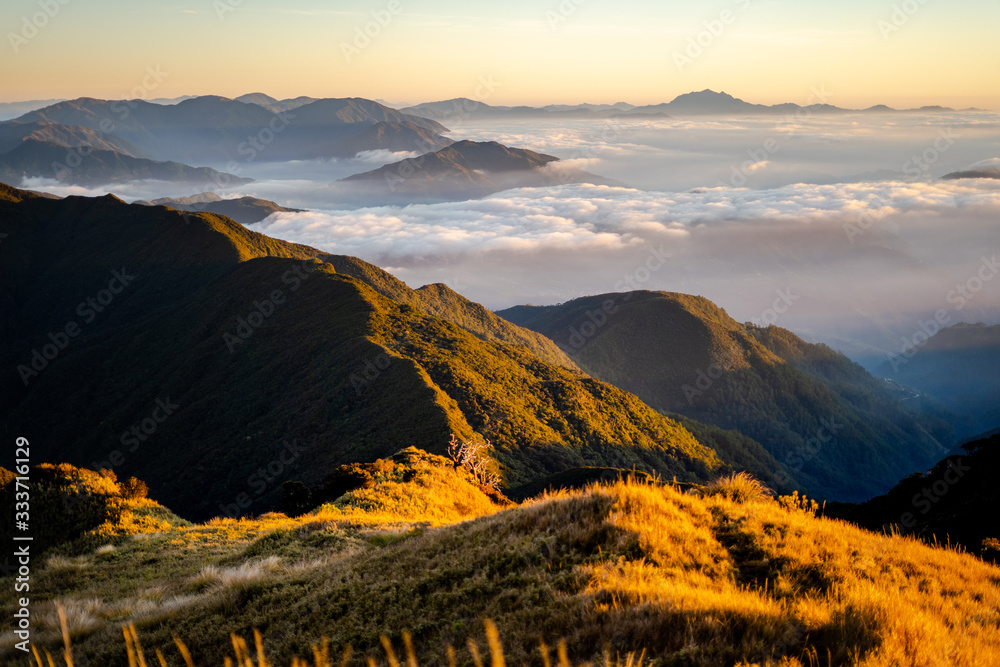 Obraz premium Scenic view of the sea of clouds at the summit of Mount Pulag National Park, Benguet, Philippines
