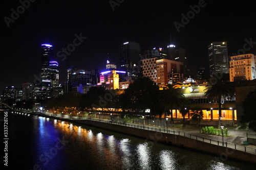 City skyline of Melbourne at night © Marcel