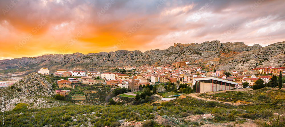 Fototapeta premium Castellote, Aragón