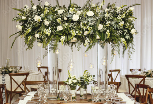 elegant wedding table
