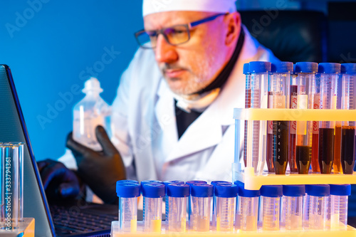 Laboratory diagnostics of d...