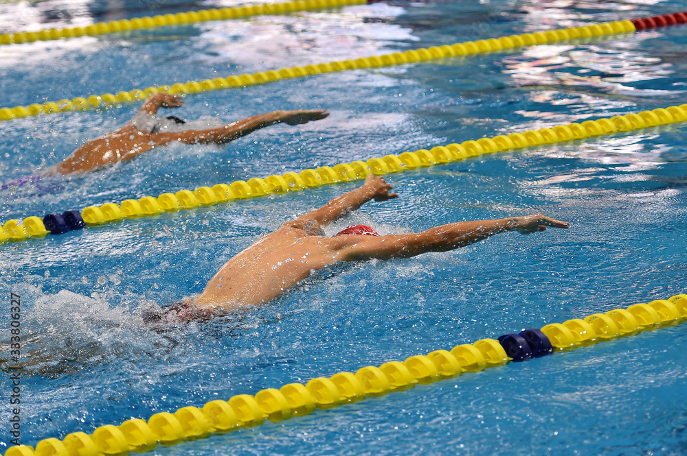 natacion en unas olimpiadas