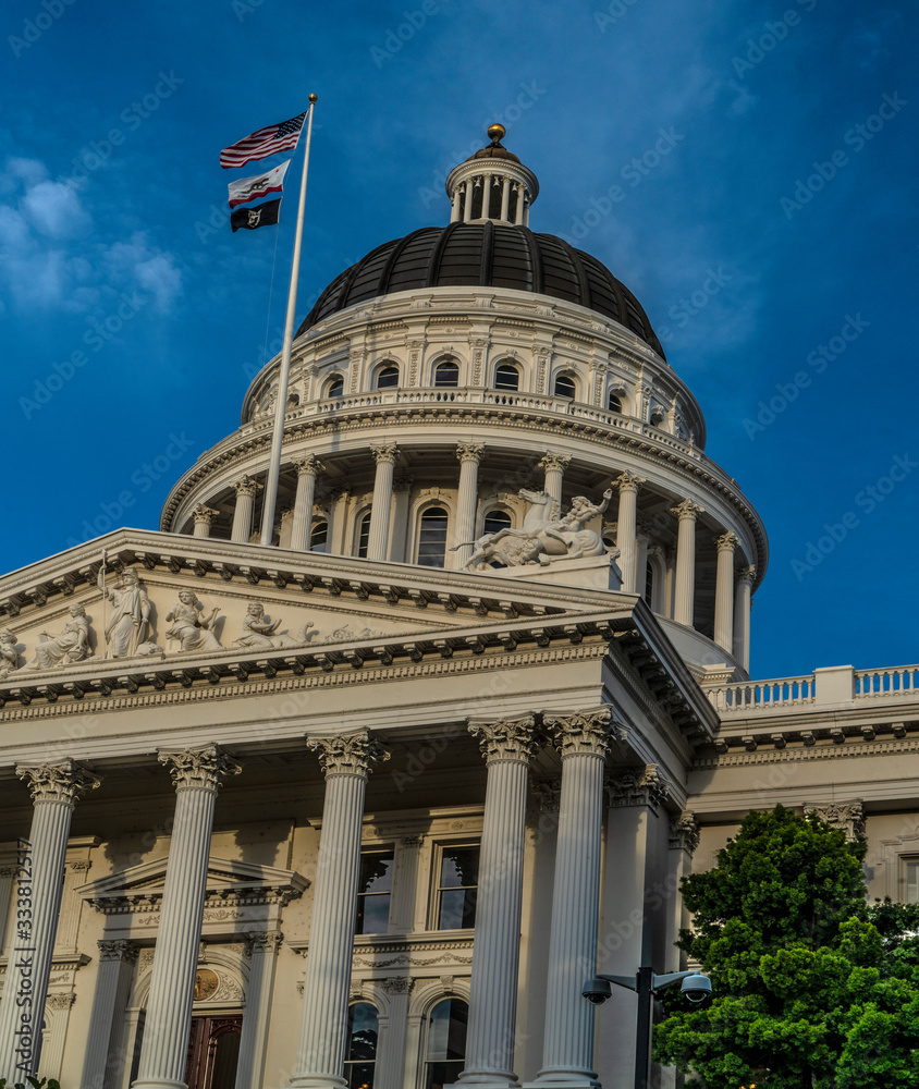 CALIFORNIA STATE CAPITOL BUILDING WITH CLOUDS