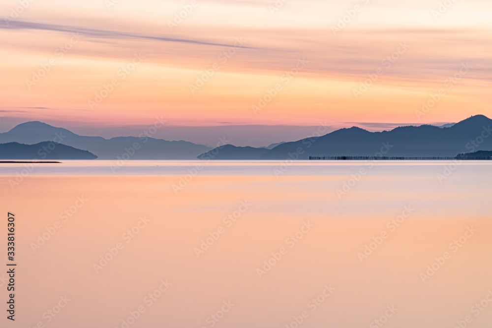 Fototapeta premium sunset over the sea