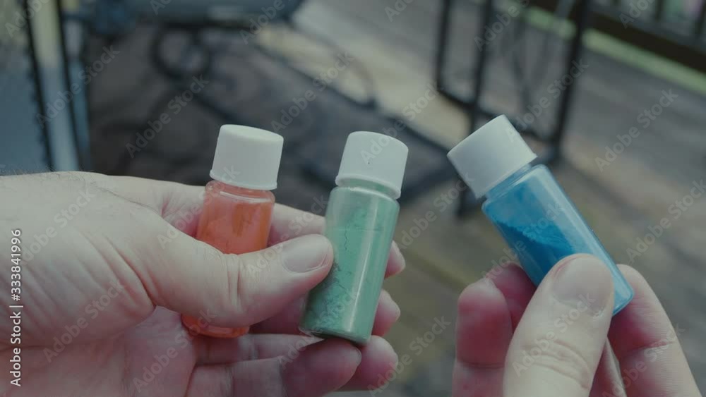 powdered pigment in bottles