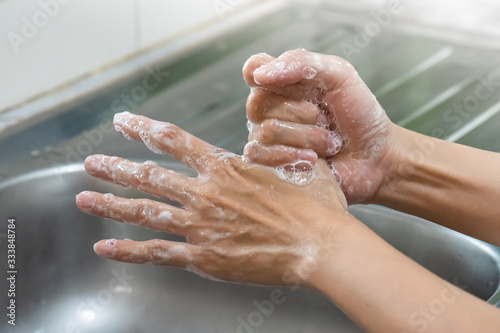 ล้างมือให้สะอาดเพื่อป้องกันการติดเชื้อ
