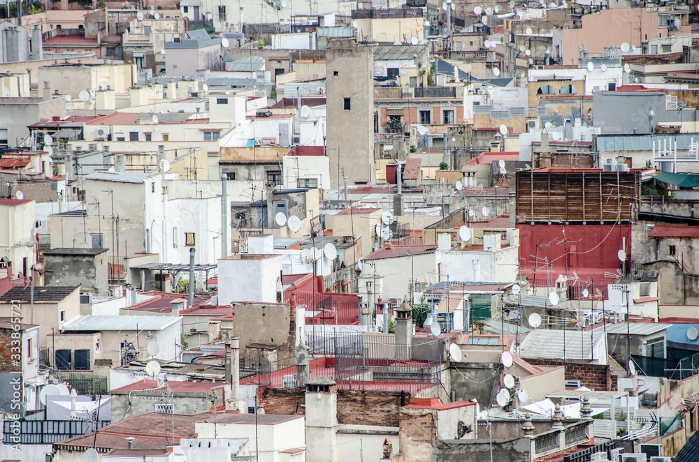 Panorama de los tejados de la ciudad de Barcelona.