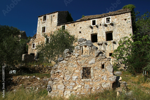 Fototapeta Naklejka Na Ścianę i Meble -  Malo Grablje, Little Grablje, ghost village, abandoned village on Hvar island, Croatia