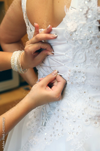  Wedding preparations for the bride and groom