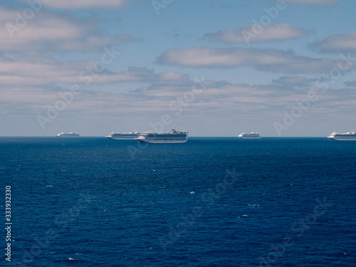 Bimini, Bahamas - March 28, 2020: cruise ships on quarantine COVID-19 at the ocean at sunny weather © STUDIO MELANGE