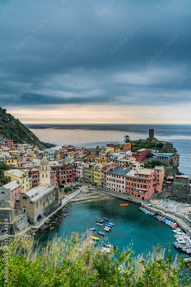 Beautiful cityscape of colorful Vernazza village in Cinque Terre, Italy.