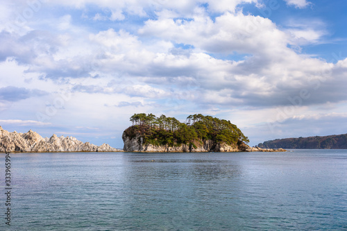 日本の岩手県・三陸の国立公園、浄土ヶ浜 © Hirayama Toshiya