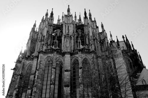 Kölner Dom schwer weiß