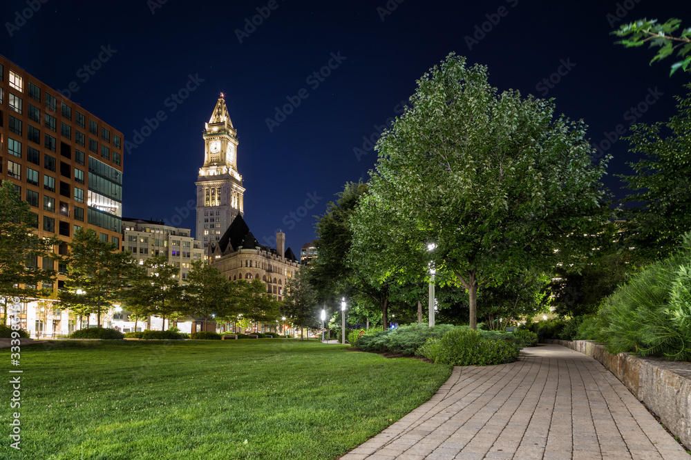 Obraz premium Rose Kennedy Greenway in Boston at Night