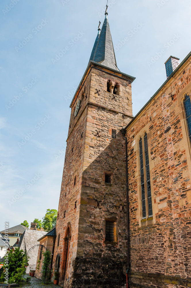 Saarburg, Laurentiuskirche, Kirche, Stadt, Altstadt, Altstadthäuser, Weinstadt, Leukmündung, Leuckbach, Saar, Fluss, Rheinland-Pfalz, Deutschland