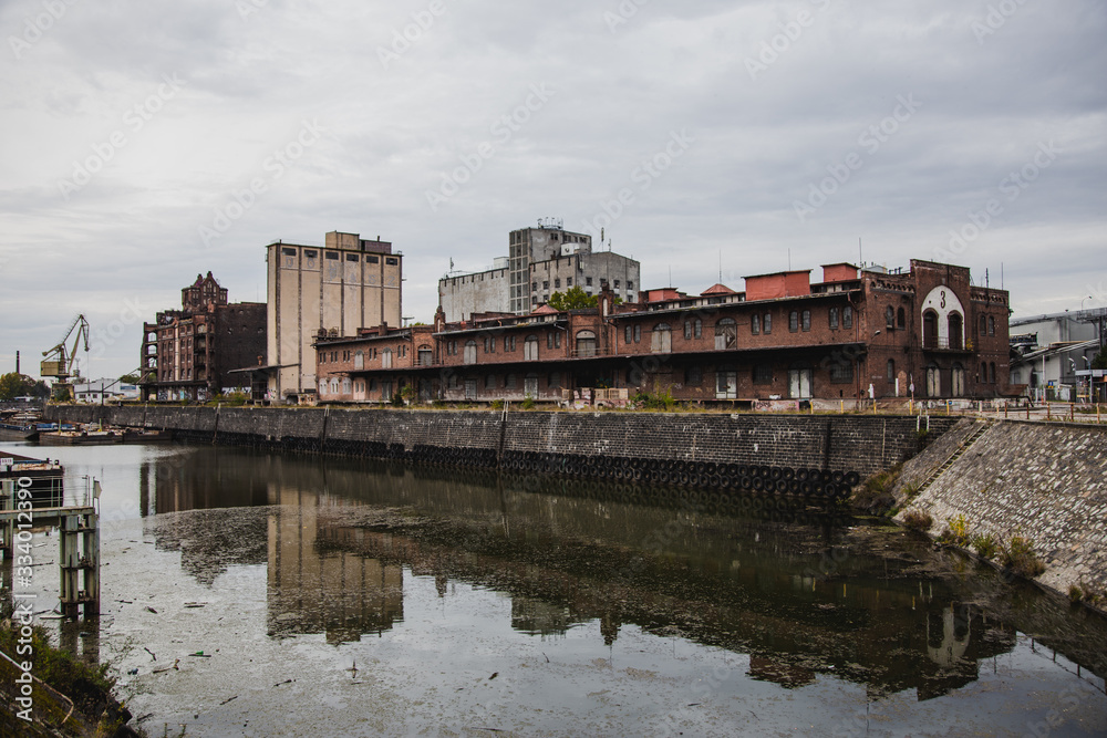 Naklejka premium Stary port