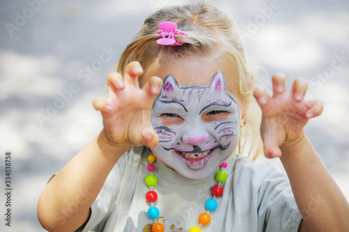 Wallpaper Mural Face painting - Cat mask on little girl Torontodigital.ca