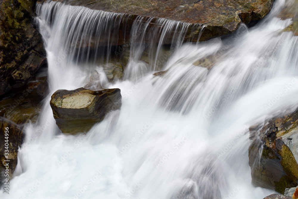 Obraz premium waterfall in the forest