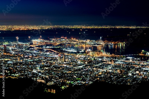 掬星台から眺める夜景、神戸市灘区摩耶山にて