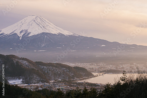 夕方の富士山 © 和希 高野